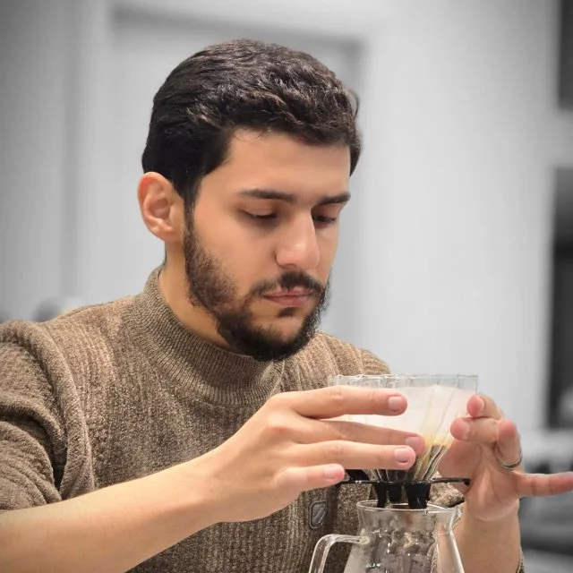 ئاکام ڕۆستەم